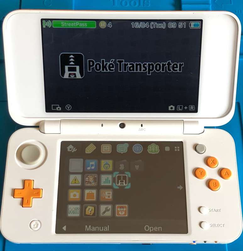 New Nintendo 2DS XL (CiB) with CFW and Games Loaded