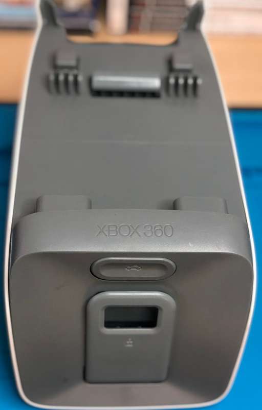 Xbox 360 Wireless Racing Wheel & Pedals