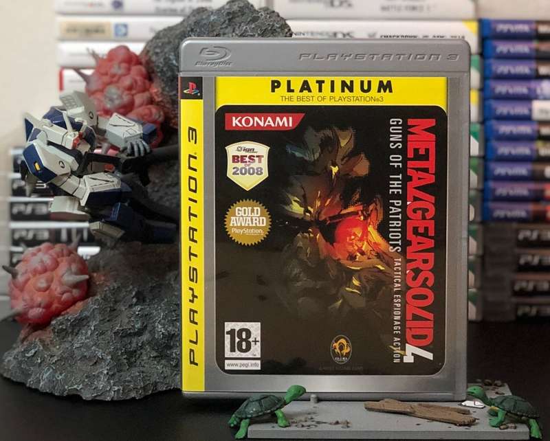 Metal Gear Solid 4: Guns of the Patriots (Tactical Edition) - PlayStation 3