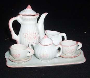DOLLHOUSE MINIATURE-TEA SET (PORCELAIN )