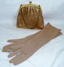 STUNNING SET - VINTAGE BAG AND GLOVES