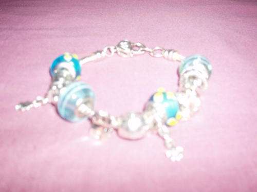 STUNNING EUROPEAN SILVER BEADE BRACELET