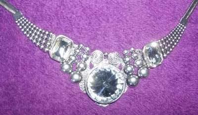 EXQUISITE NECKLACE (NO WORDS TO DESCRIBE) TIBETAN