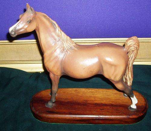 BEAUTIFUL   PORCELAIN HORSE ORNAMENT (MARKED )CHEVAL