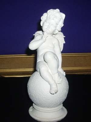 !!!!!!! WOW!!!!!!!! BEATIFUL ANGEL STATUE!!!!!! FANTASTIC    20    CM TALL