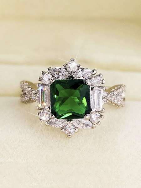 Stunning  Green Emerald & Rhinestone Silver Filled Ring