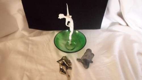 A VINTAGE MURANO VENETIAN FIGURINE + 2  MERMAID FIGURINES IN METEL