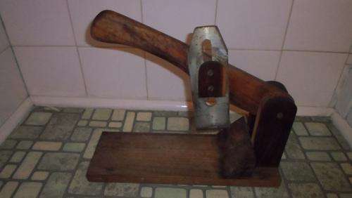 BILTONG CARVER/SLICER