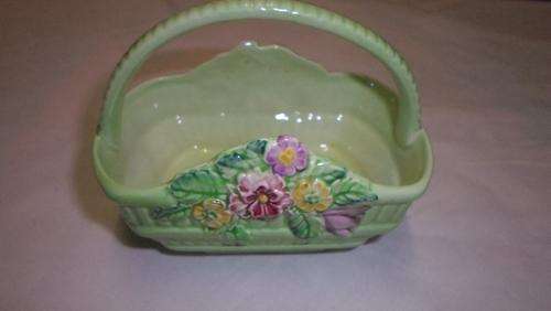 A LOVELY OLD  CARLTONWARE  BASKET IN MINT CONDITION