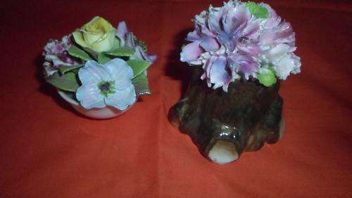 2 X COLLECTABLE  FLOWER POSY.S STAFFORDSHIRE (THORLEY) STAMP+ COALPORT