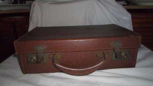 GENUINE LEATHER  VINTAGE SUITCASE