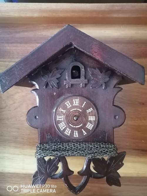 Cuckoo Clock - Needs Service & Repair - Read Description