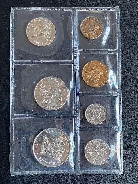1986 South Africa Uncirculated Coin Set with Nickel R1.