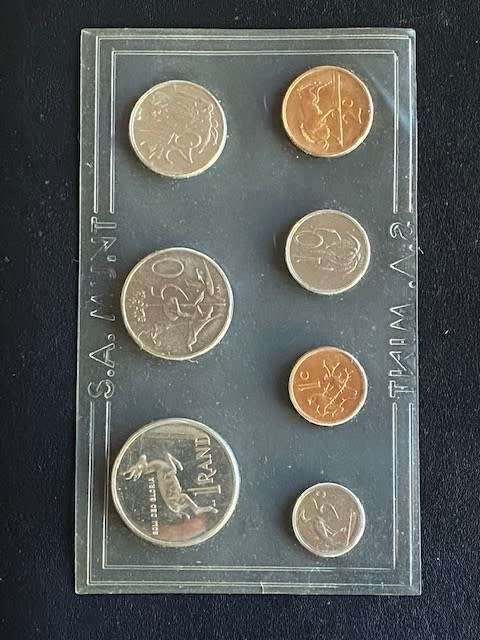 1988 South Africa Uncirculated Coin Set with Nickel R1.
