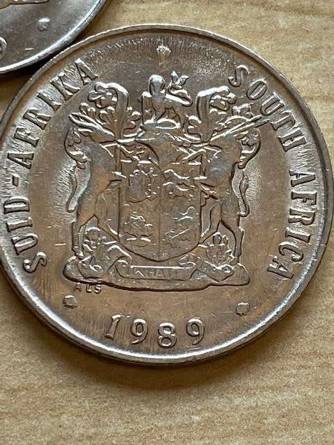1989 South Africa Error 20 cent - 3 coins included in lot