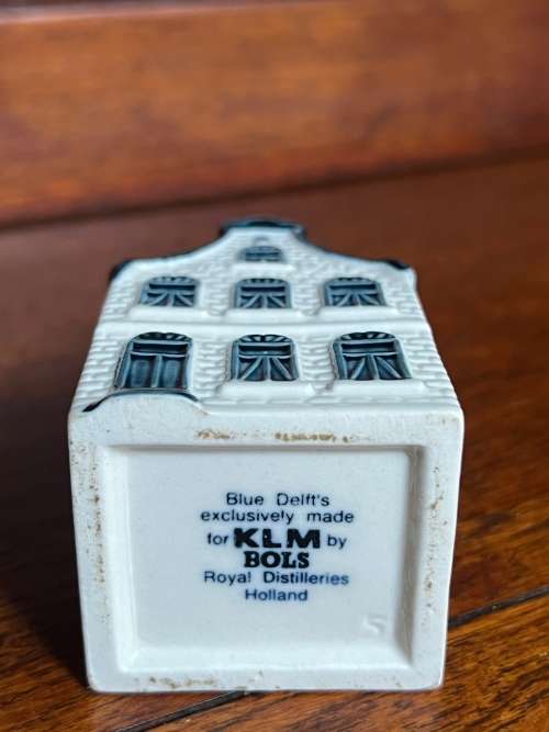 KLM House 5