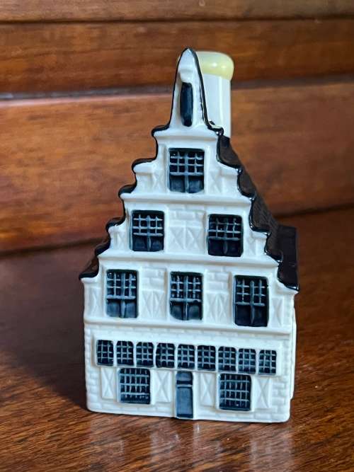 KLM House 29