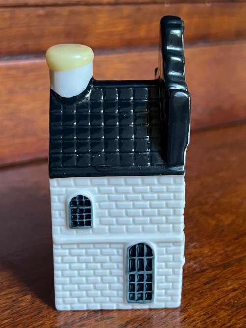 KLM House 20