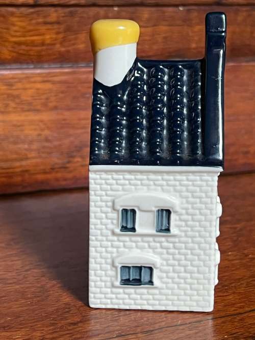 KLM House 70