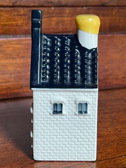 KLM House 70