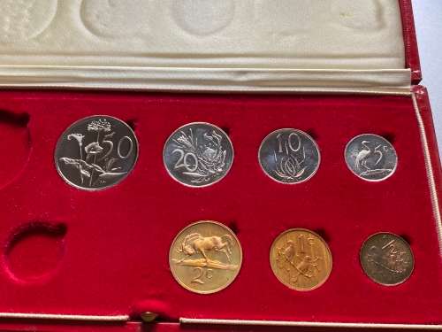 1979 Partial Proof Set - Includes 1/2c-50c in SA Mint Box. Brilliant Proof Coins.