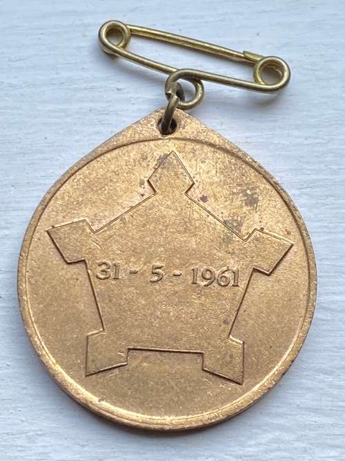 *** 31-5-1961  Bronze Medal - Formation of the Republic of South Africa.