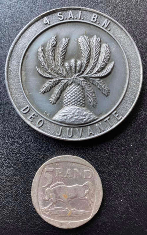 4 SAI medallion - see R5 for size comparison