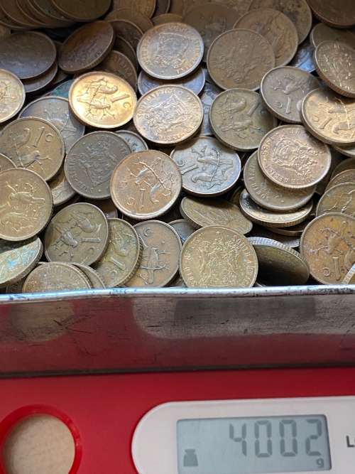 Republic of South Africa 1 cents in Joko Tea Tin. More than 1,250 1c coins