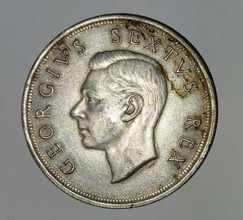 LOW START!!!1652 to 1952 5 shilling  King George