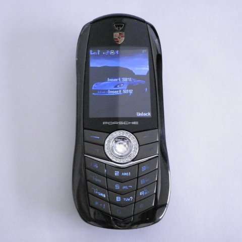 +++ Look @ Porsche car shape mobile phone @ Look +++