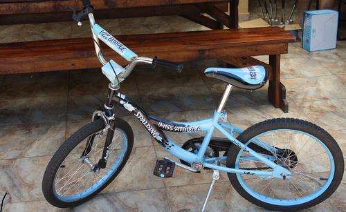 MISS ATTITUDE BICYCLE
