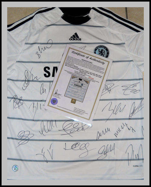 CHELSEA 09/10 SQUAD SIGNED AWAY SHIRT WITH CERTIFICATE OF AUTHENTICITY