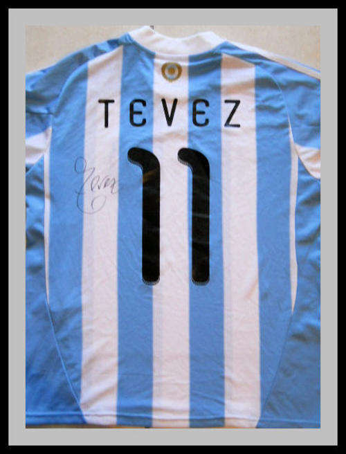 TEVEZ SIGNED ARGENTINA SHIRT WITH CERTIFICATE OF AUTHENTICITY