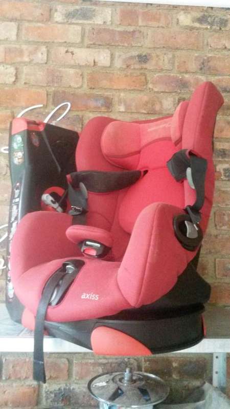 Bebe Confort Axiss toddler car set 9 to 18 KG grade 1