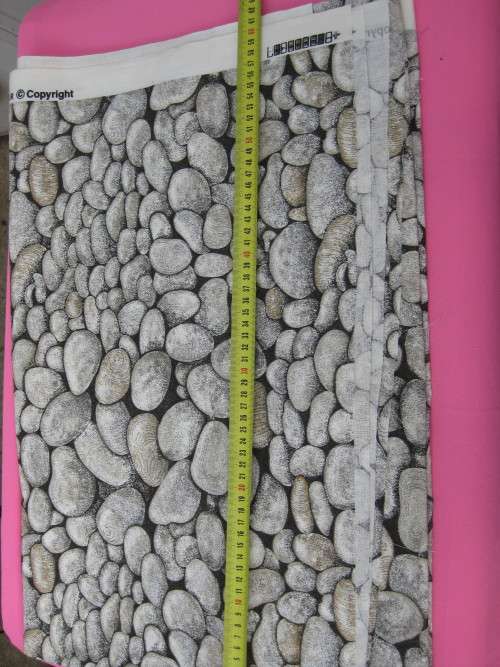 Fabric 1200mm wide x 1500mm long cotton.  Theme: "Pebble Beach."  Like new.