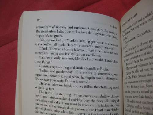 "Fifty Shades Darker" Soft cover. E.L. James.