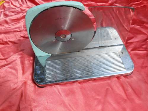 Pineware bread slicer.