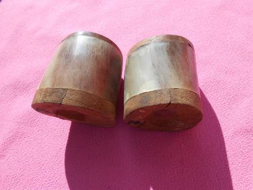 Salt and pepper set.