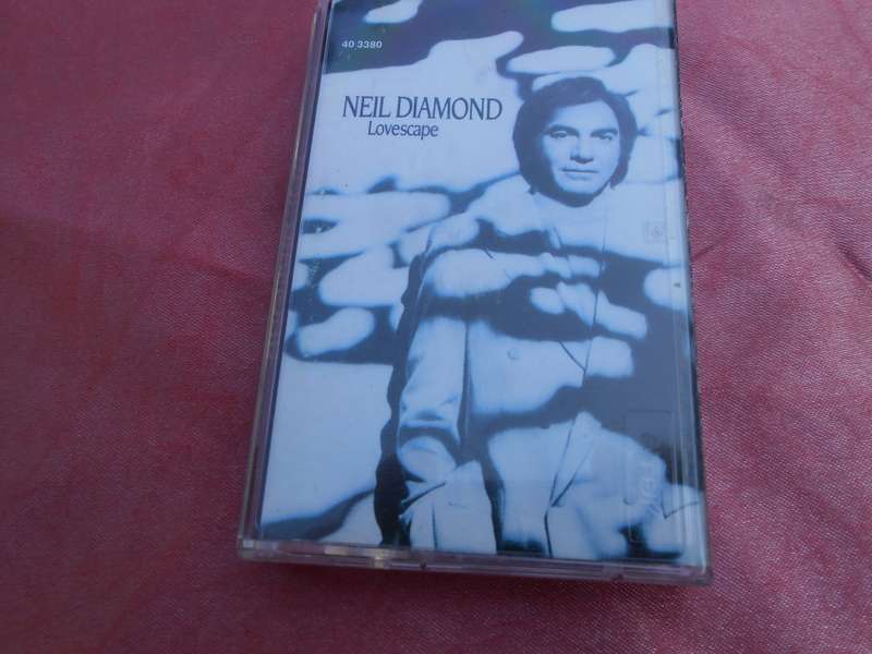 Tape Cassette Neil Diamond.  Lovescapes.
