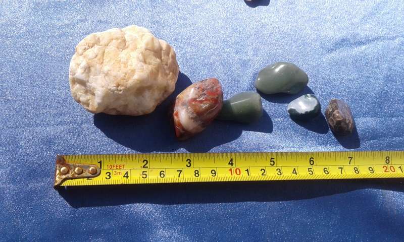 Packet of Semi-precious Minerals   (with lrg rose quartz)