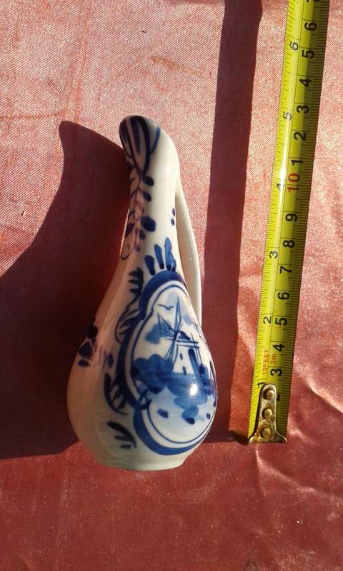 Delft, Made in Holland job lot.