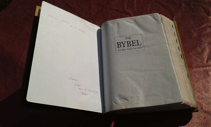 2005.  Die Bybel.  Hard cover.  Afrikaans.