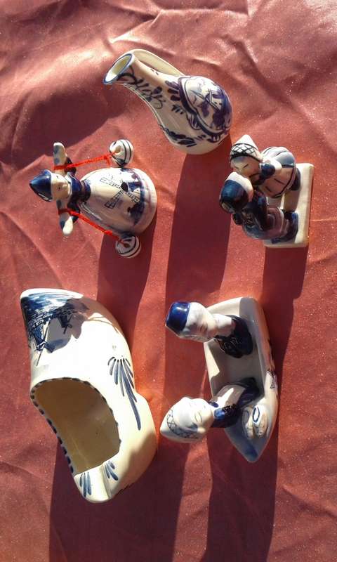 Delft, Made in Holland job lot.