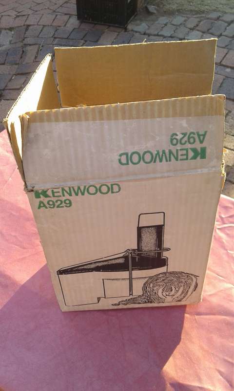 Kenwood attachment A929..  High speed shredder and slicer.