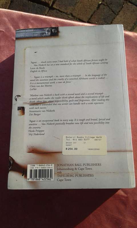 `Agaat"  English translation.  Soft cover.  Marlene van Niekerk.