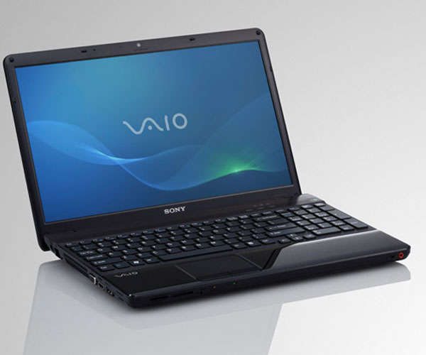Sony Intel Core i5-480M VAIO E-Series 15.5" HD 500 GB Laptop