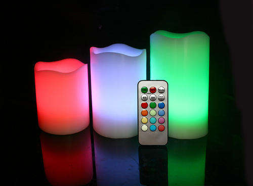 Real Wax LED color candle, with 12 Differrent colors. **R1 NO RESERVE AUCTION**
