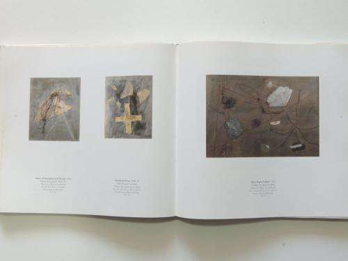 Tàpies - by Carmen Gimenez, Dore Ashton, Antoni Tàpies