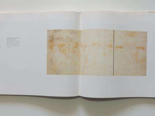 Tàpies - by Carmen Gimenez, Dore Ashton, Antoni Tàpies