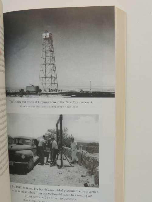 Shockwave - The Countdown to Hiroshima - by Stephen Walker